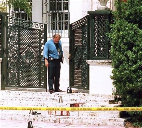 crime story gianni versace|gianni versace death.